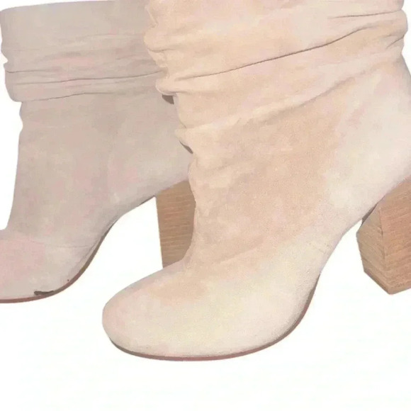 Chinese Laundry Grey Suede Ankle Boots - Picture 5 of 6